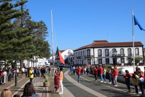 Astear Bandeira - Port